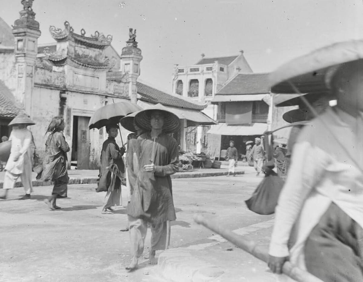 Non La has existed in Vietnam for a very long time, and almost everyone owns one